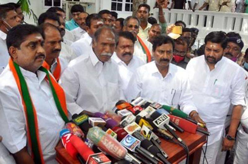 NR Congress Rangasamy decide to Alliance with BJP and ADMK