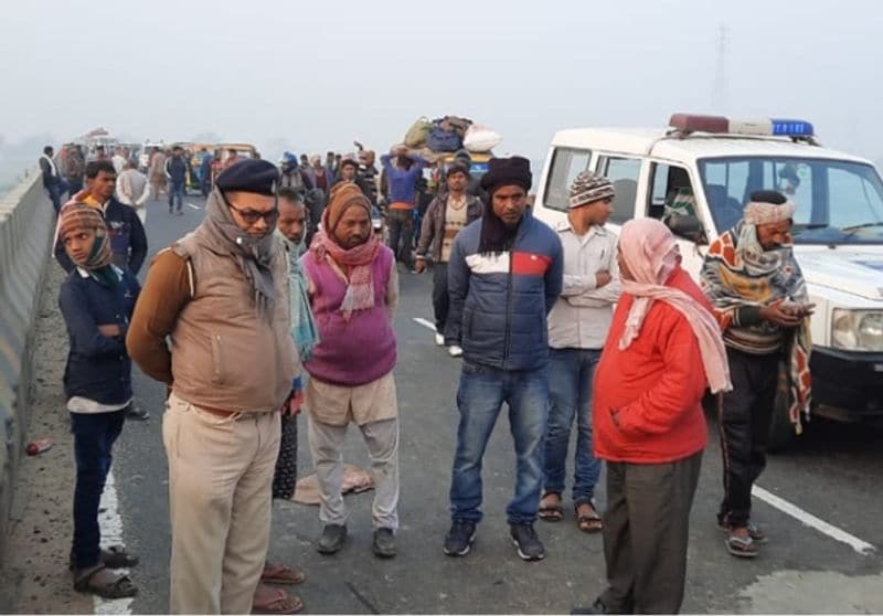 इस हादसे से पूरा गांव सदमे में है। परिजनों ने बताया कि पहली बार इतना बड़ा हादसा हुआ है। इसके बाद हमलोग उन्हें लेकर गांव आएंगे।
