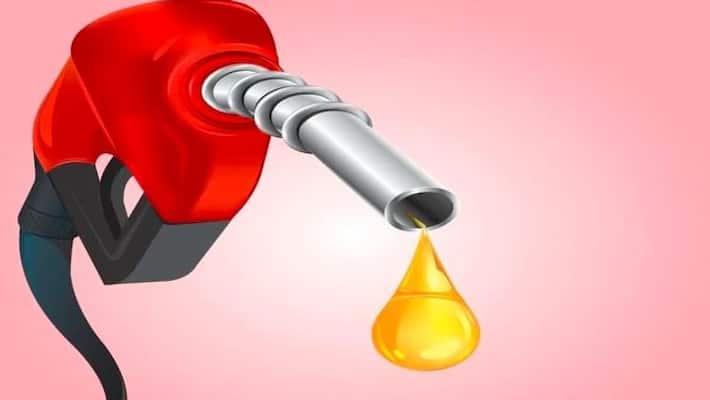 Man held for selling petrol in black market at malappuram Man held for selling petrol in black market at malappuram