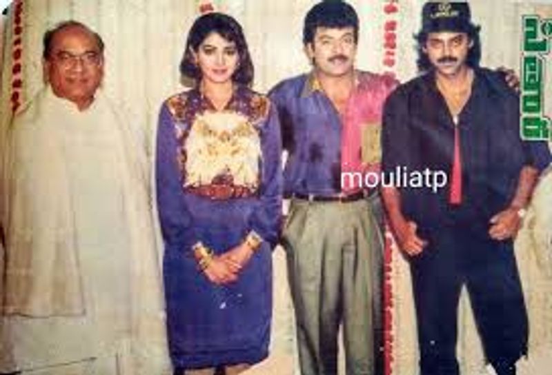 ఓ మూవీ ప్రారంభోత్సవ కార్యక్రమంలో నాగేశ్వర రావు, చిరంజీవి, వెంకటేష్ తో వేదిక పంచుకున్న శ్రీదేవి