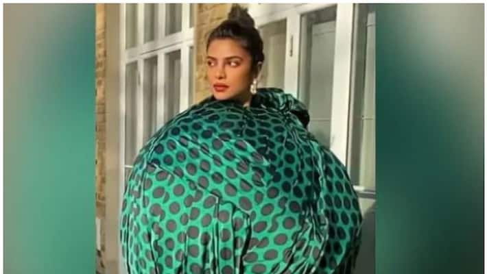 Priyanka Chopra's Orb Dress Sparks Meme Fest Priyanka Chopra's Orb Dress Sparks Meme Fest