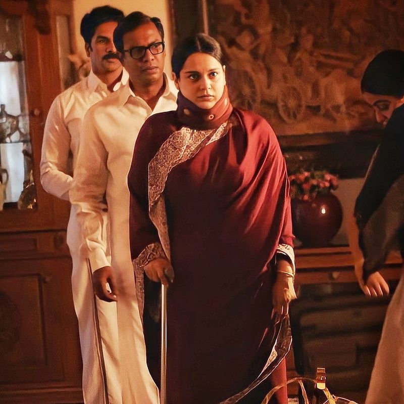 మరోవైపు జయలలిత జీవితం ఆధారంగా ప్రస్తుతం `తలైవి` పేరుతో ఓ బయోపిక్ చిత్రం రూపొందుతుంది. ఏ.ఎల్ విజయ్ రూపొందిస్తున్న ఈ సినిమాలో జయలలితగా కంగనా రనౌత్ నటిస్తున్న విషయం తెలిసిందే.