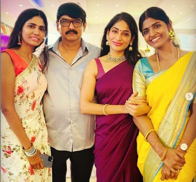 இவர்களது காதலுக்கு இரு வீடு தரப்பினரும் பச்சை கொடி காட்டியதை தொடர்ந்து, இவர்களது திருமணம் குறித்து அதிகாரப்பூர்வ அறிவிப்பு நிலையில், பிப்ரவரி 25 ஆம் தேதி, இன்று இவர்கள் திருமணத்தை நடத்த பெற்றோர் முடிவு செய்திருந்தனர்.