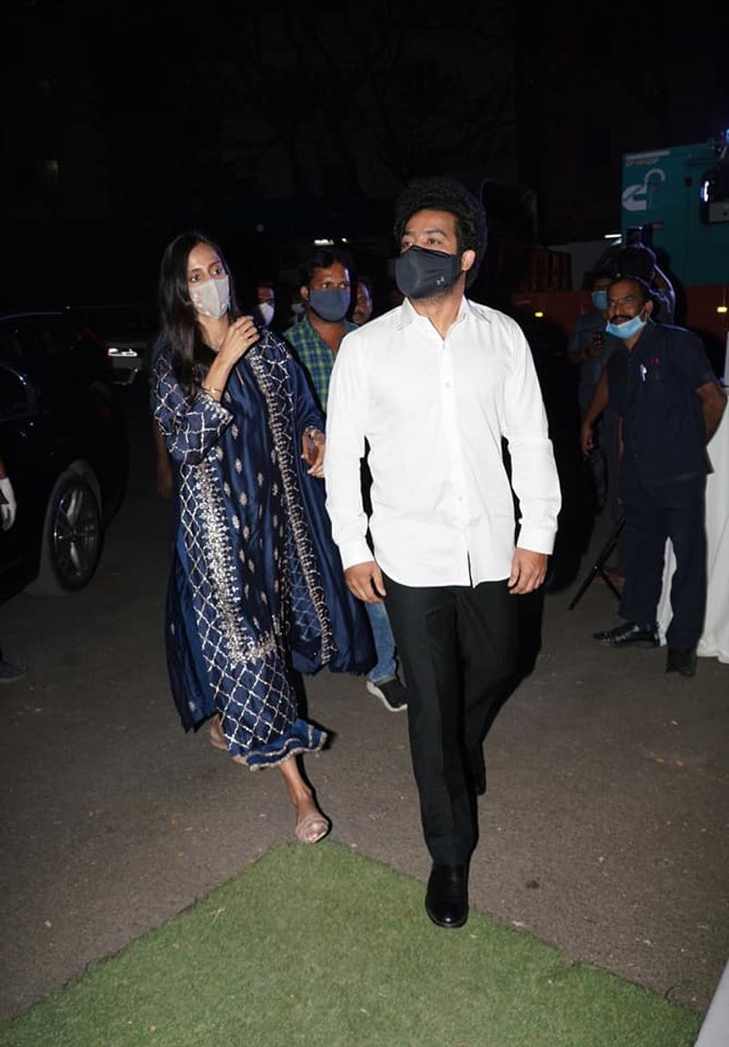ఫంక్షన్కి వస్తోన్న ఎన్టీఆర్.