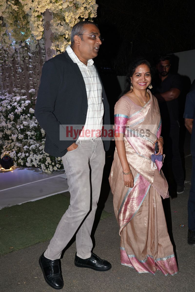 ఫంక్షన్లో హైలైట్గా నిలిచిన సునిత, రామ్ వీరపనేని.