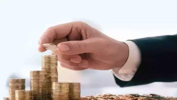 How to earn 9 crore by just saving Rs.3,306 every month tips for less than 10 lakh salary people anu How to earn 9 crore by just saving Rs.3,306 every month tips for less than 10 lakh salary people anu