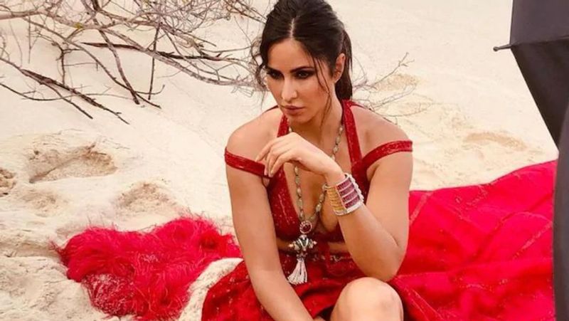 5 sizzling pictures of Katrina Kaif that are too hot to handle-SYT