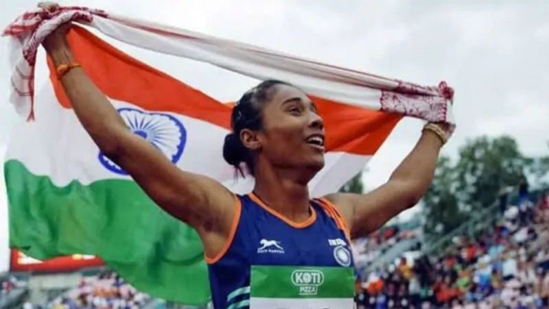 <p>ದೇಶದ ಅತ್ಯಂತ ಪ್ರಮುಖ ಅಥ್ಲೀಟ್ ಹಿಮಾ ದಾಸ್ ಕೊನೆಗೂ ಬಾಲ್ಯದಲ್ಲಿ ತಾವು ಕಂಡಂತಹ ಕನಸನ್ನು ಕ್ರೀಡೆಯ ಮೂಲಕ ನನಸಾಗಿಸಿಕೊಂಡಿದ್ದಾರೆ.</p>