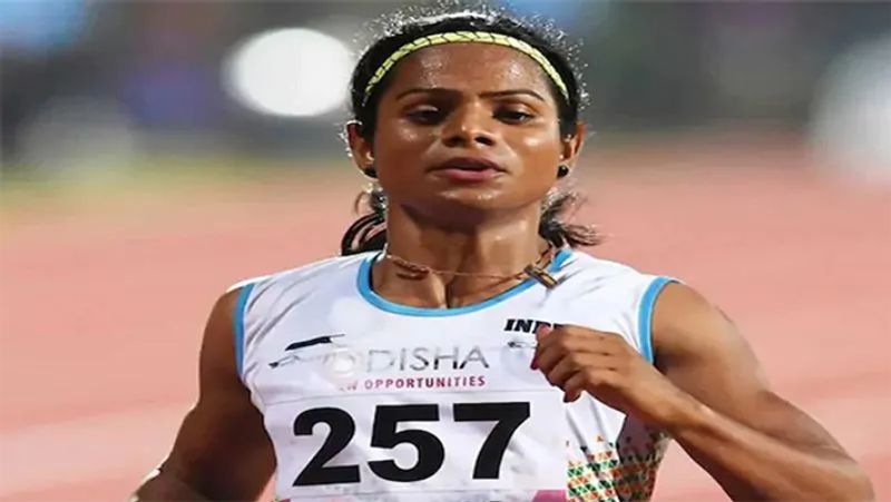 इंडियन ग्रैंड प्रिक्स 2 में हुई 100 मीटर रेस की बात की जाए, तो यहां दुती चंद ने अपनी जीत का ढंका बजाया है। इस एथलीट ने 100 मीटर रेस को 11.44 सेकेंड में पूरा कर गोल्ड मैडल जीता। 