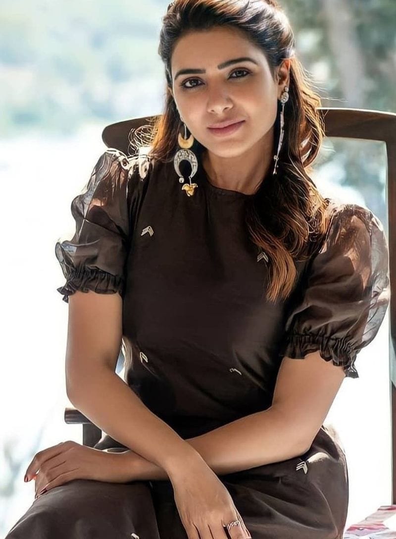 వన్ మిలియన్ వసూళ్లు అందుకున్న లేడీ ఓరియెంటెడ్ చిత్రంగా నిలిచింది.