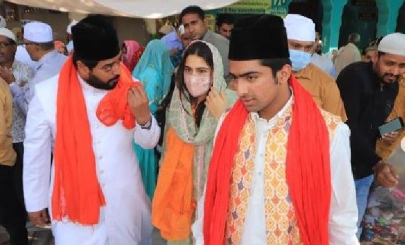 हाल ही के दिनों में रिलीज हुई 'कुली नंबर 1' में सारा वरुण धवन के साथ नजर आई थीं। जो कि फिल्म ओटीटी प्लेटफॉर्म पर रिलीज हुई थी। वहीं वह अक्षय कुमार के साथ फिल्म 'अतरंगी रे' में नजर आएंगी।