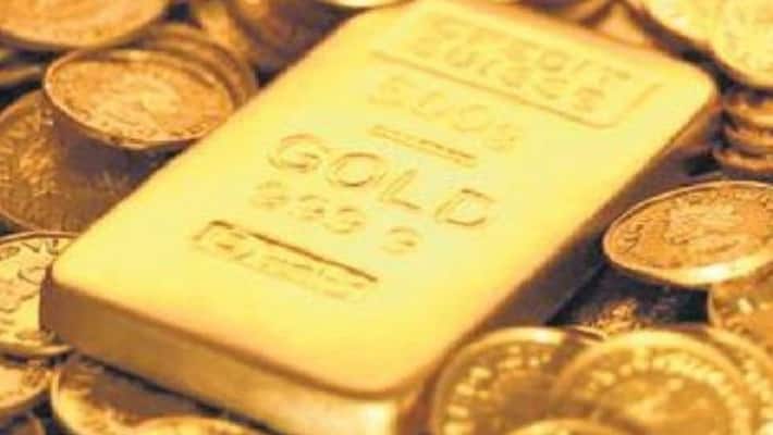 gold seized from train kozhikkode gold seized from train kozhikkode