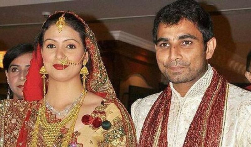 बता दें कि भारतीय क्रिकेटर मोहम्मद शमी ने हसीन जहां से शादी की थी। दोनों की एक बेटी भी है। लेकिन शादी के कुछ समय बाद हसीन जहां ने क्रिकेटर पर कई गंभीर आरोप लगाए थे। इसमें प्रताड़ना से लेकर जान से मारे जाने का डर भी शामिल था। 