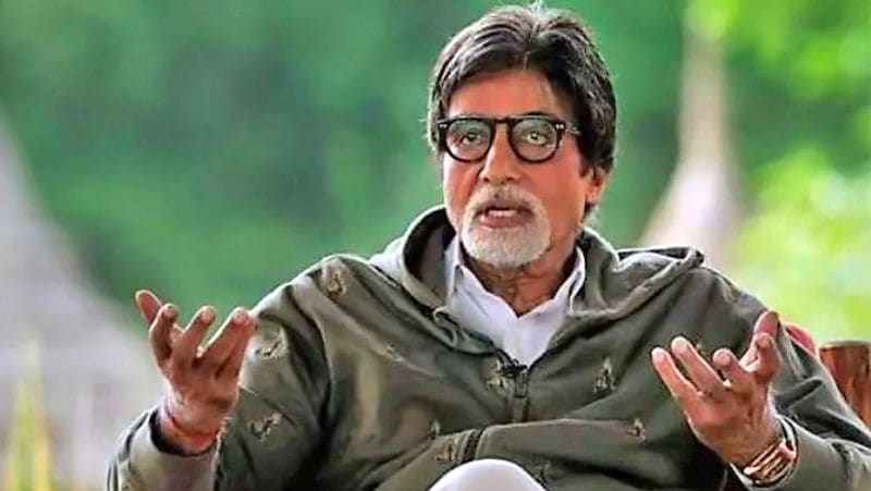 इस वजह से नाराज हो गए थे बिग बी :
बिग बी ने कहा था कि अगर यह बीमारी उन्हें हो सकती है तो किसी को भी हो सकती है। बिग बी ने यह भी कहा था कि अगर टीबी का रोगी दवा में कोई कोताही न बरते तो वह आराम से काम कर सकता है। हालांकि, जब मीडिया में यह खबर वायरल हुई तो वे बेहद नाराज हो गए थे। इसे लेकर अमिताभ ने अपने ब्लॉग में दर्द बयां किया था। उन्होंने लिखा था- कृपया पेशेवर दस्तावेजों के नियम-कायदों को न तोड़ें। बीमार होना और इलाज कराना गोपनीय व्यक्तिगत अधिकार है।
