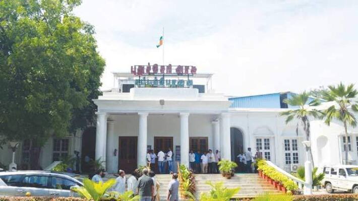 Detailed report on oxygen, ventilator and vaccine availability in Pondicherry is required. Chennai High Court Detailed report on oxygen, ventilator and vaccine availability in Pondicherry is required. Chennai High Court