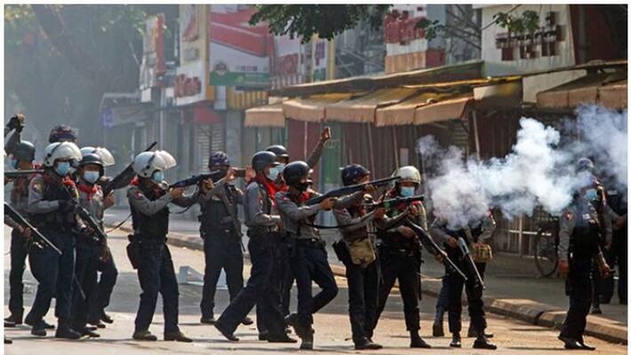 18 killed in myanmar military open fire 18 killed in myanmar military open fire