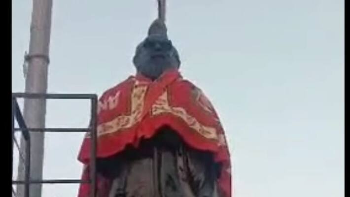kaavi color on Periyar idol .. We will pay Replay .. K. Veeramani anger. kaavi color on Periyar idol .. We will pay Replay .. K. Veeramani anger.
