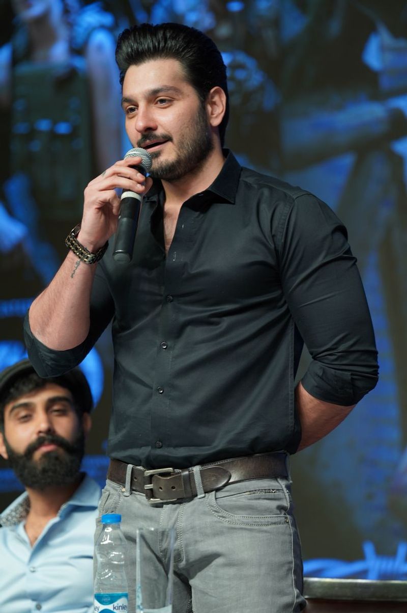 `వైల్డ్ డాగ్` ప్రెస్ మీట్ ఫోటోలు.