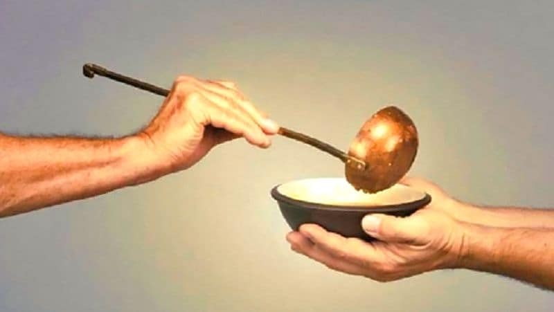 5. मूंगा रत्न, मसूर की दाल, तांबा, गुड़, घी का दान करें।
