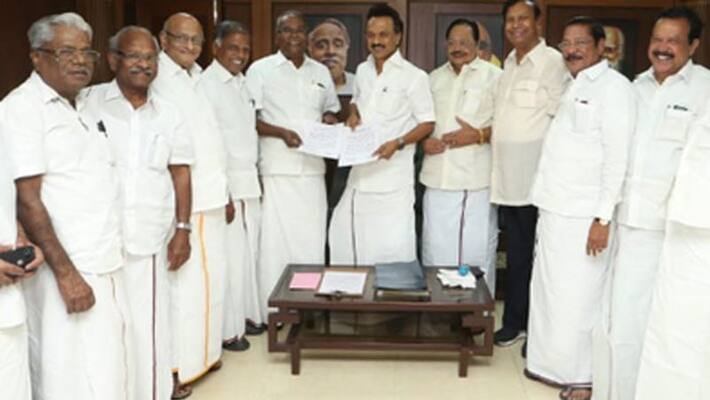 DMK CPIM signs constituency sharing agreement DMK CPIM signs constituency sharing agreement