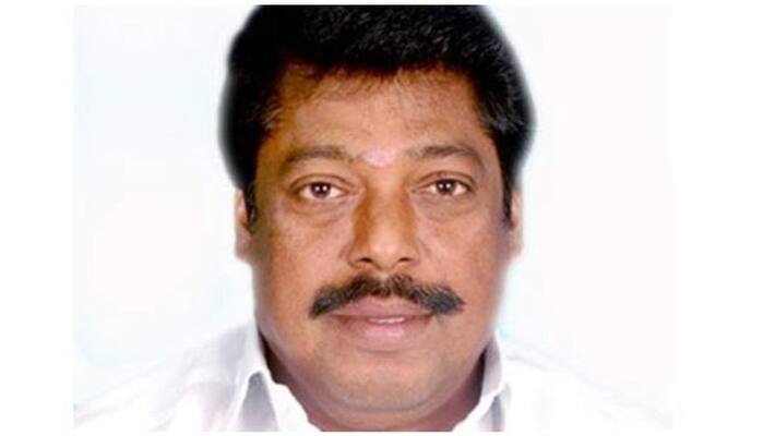 The victory in Virukambakkam constituency has been confirmed for ADMK. Virugai Ravi Confident. The victory in Virukambakkam constituency has been confirmed for ADMK. Virugai Ravi Confident.