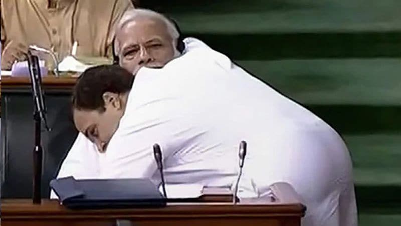 मोदी अपने भाषणों में मित्रों के अलावा भाइयों और बहनों का खूब इस्तेमाल करते रहे हैं। इस संबंध में कुछ साल पहले एक रिसर्च की गई थी। इसमें सामने आया था कि मित्रों पीएम मोदी का फेवरेट शब्द नहीं है। उन्हें भाइयों और बहनों से भाषण शुरू करना अधिक पसंद है।