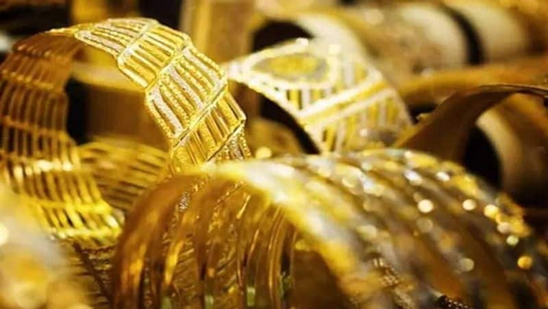 The price of gold has steadily declined: in the last three days : check prices in Chennai, Kovai, Vellore, and Trichy.