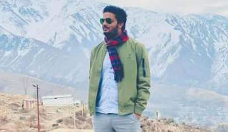 सांसद ने कहा कि बेटे के न मानने पर कहा था कि तब हम लोगों ने कहा ठीक है। तुम अलग रहो। हम लोगों ने कोई भी मतलब बात नहीं हैं। हम लोगों का कोई पारिवारिक विवाद नहीं था। अगर उसने ऐसा किया है। खुद पर गोली क्यों चलवाई है, तो उसने ऐसा क्यों किया है। इसकी जांच की जानी चाहिए।
