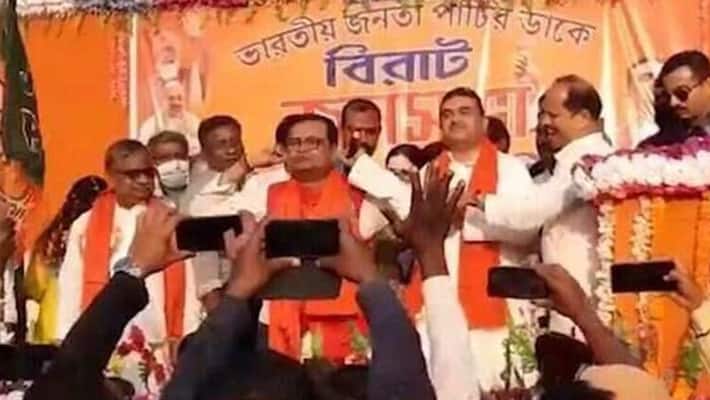 Bengal election Ex-TMC leader does sit-ups to apologise before joining BJP-dbr Bengal election Ex-TMC leader does sit-ups to apologise before joining BJP-dbr