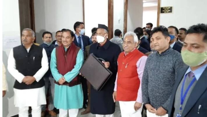 Uttarakhand Budget - CM Trivendra Singh Rawat presented a budget of 57 thousand 400 crores ASA Uttarakhand Budget - CM Trivendra Singh Rawat presented a budget of 57 thousand 400 crores ASA