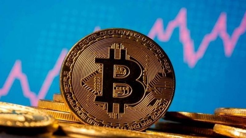 Bitcoin Faces Biggest Test As El Salvador Makes It Official Currency bought 400 bitcoins ahead of the roll-out