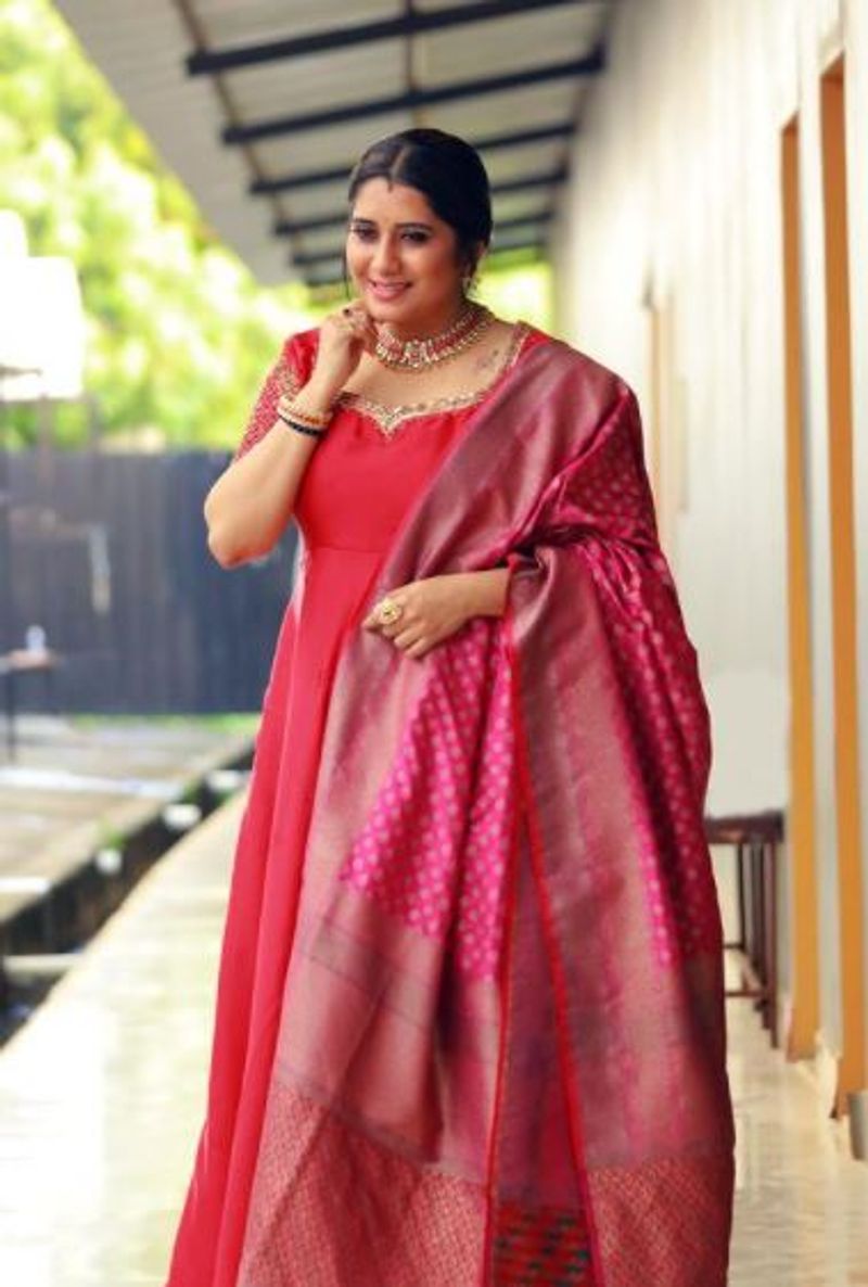வாவ் வேற லெவல் அழகு 
