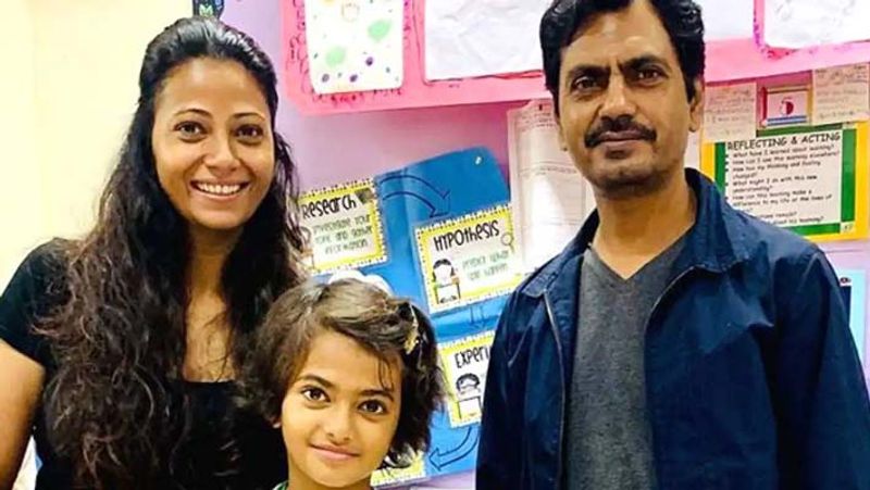 इंटरव्यू में आलिया से सवाल किया गया कि क्या अपने सारे गिले-शिकवे मिटाकर आलिया एक बार से नवाज के साथ रहने लगेंगी और क्या इसे लेकर उनकी नवाज से कोई बात भी हुई है? 