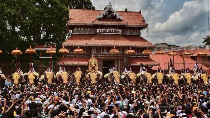 thrissur Pooram celebration thiruvambady paramekkavu devaswom against covid restrictions thrissur Pooram celebration thiruvambady paramekkavu devaswom against covid restrictions