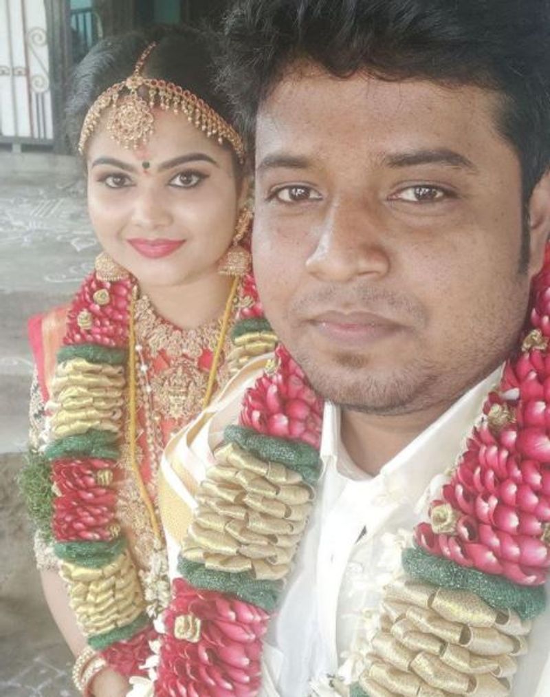 <p>காரைக்குடியை சேர்ந்த கீதாஞ்சலி நடிப்பின் மீது உள்ள ஆர்வத்தின் காரணமாக நாதஸ்வரம் தொடர் தொடரில் நடிக்கத் தொடங்கி, பின்னர் சீரியலில் பிரபல நடிகையாக மாறினார். இந்நிலையில் இவருக்கு ரசிகர்கள் பலர் தங்களுடைய வாழ்த்துக்களை கூறி வருகின்றனர்.</p>