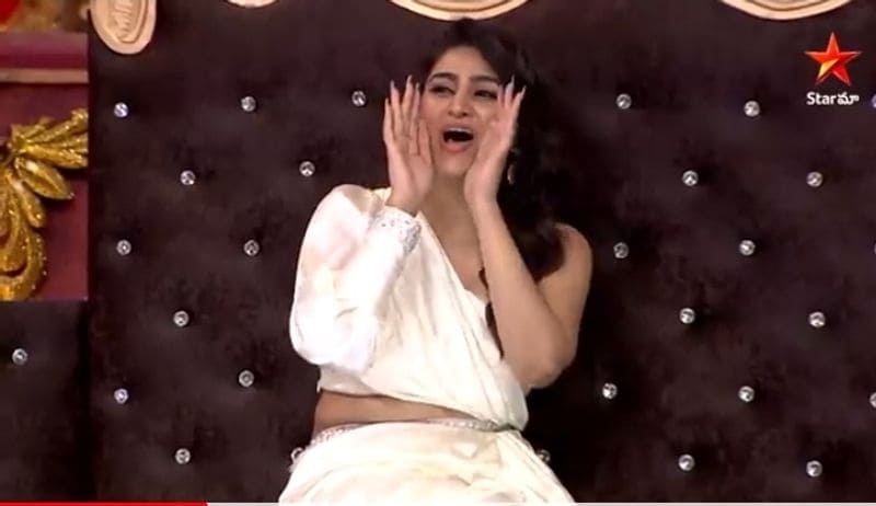 కామెడీ స్టార్స్ కంటెస్టెంట్స్ కూడా అదే ఫార్ములా ఫాలో అవుతున్నారని వీరి తీరు చూస్తే అర్థం అవుతుంది.