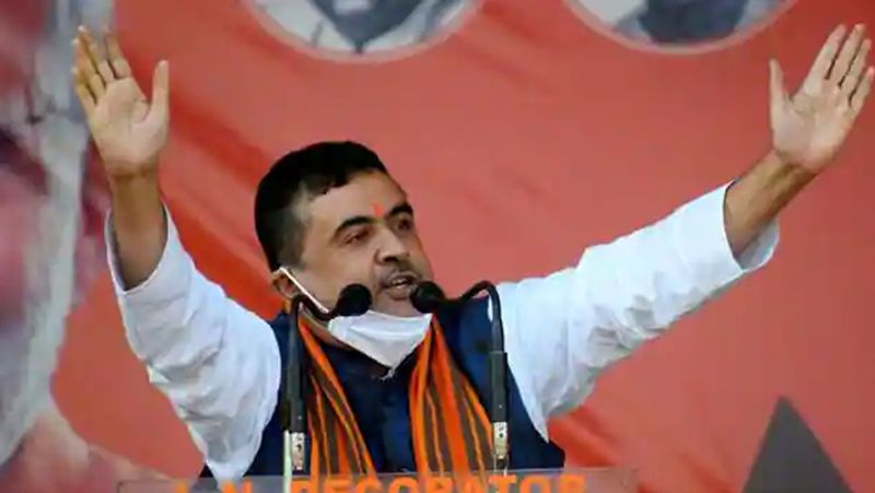 <p>শুভেন্দু অধিকারী ২০১৪ সালে লোকসভা নির্বাচনে প্রতিদ্বন্দ্বিতা করার জন্য মনোনয়ন পত্রের সাথে হলফনামা জমা দেন তখন তার মোট সম্পত্তির পরিমাণ ছিল মোট ৬৪ লক্ষ ৮০ হাজার ৭৬৭ টাকা। <br />
</p>