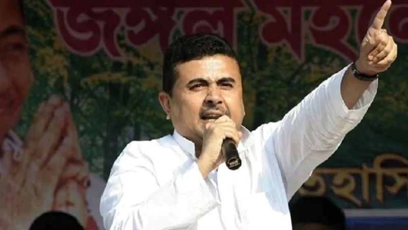 <p>শুভেন্দু অধিকারী মোট ১৫টি ব্যাঙ্ক অ্যাকাউন্ট রয়েছে। তাঁর স্থাবর সম্পত্তির পরিমাণ ২১ লক্ষ ৩৫ হাজার ১০২ টাকা এবং অস্থাবর সম্পত্তির পরিমাণ ৫৯ লক্ষ ৩১ হাজার ৬৪৭.৩২ টাকা। নন্দীগ্রামের গাংরা সহ কিছু এলাকায় তার নামে কিছু জমি রয়েছে।<br />
</p>