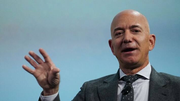 Jeff Bezos sells 2.5 billion of Amazon and signals more coming Jeff Bezos sells 2.5 billion of Amazon and signals more coming