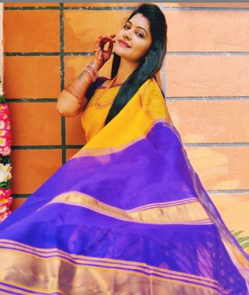 வாவ்... மாடர்ன் உடையை விட சேலையில் செம்ம அழகு 