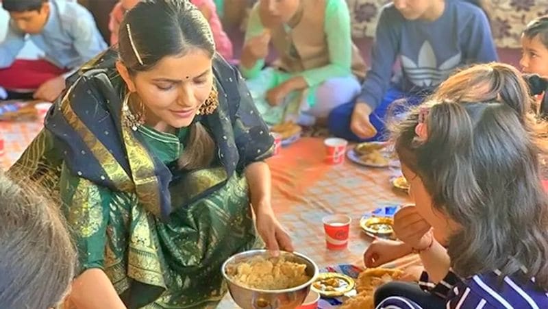 रुबीना ने 'छोटी बहू' (2008-10) और इसके सीक्वल (2011-12) में लीड रोल प्ले किया था। इसके अलावा, उन्हें 'सास बिना ससुराल' (2012), 'पुनर्विवाह' (2013), 'देवों के देव...महादेव'(2013-14) और 'जीनी और जूजू' (2013-14) जैसे सीरियल्स में भी देखा जा चुका है।
