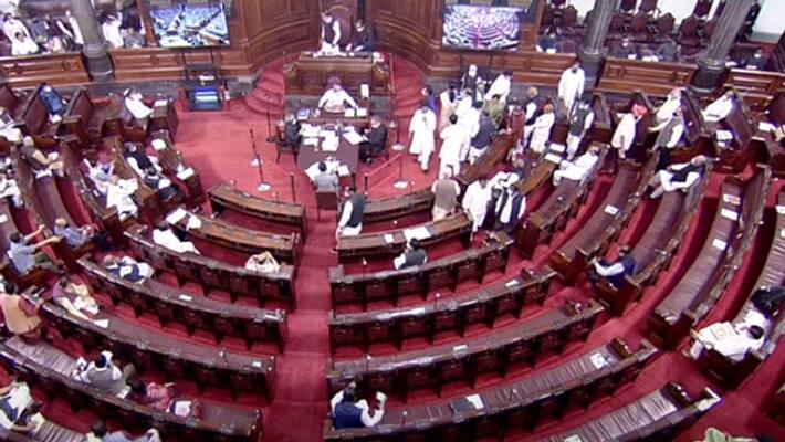 Spcial status to AP: Ysrcp MPS stage protest in Rajyasabha lns Spcial status to AP: Ysrcp MPS stage protest in Rajyasabha lns