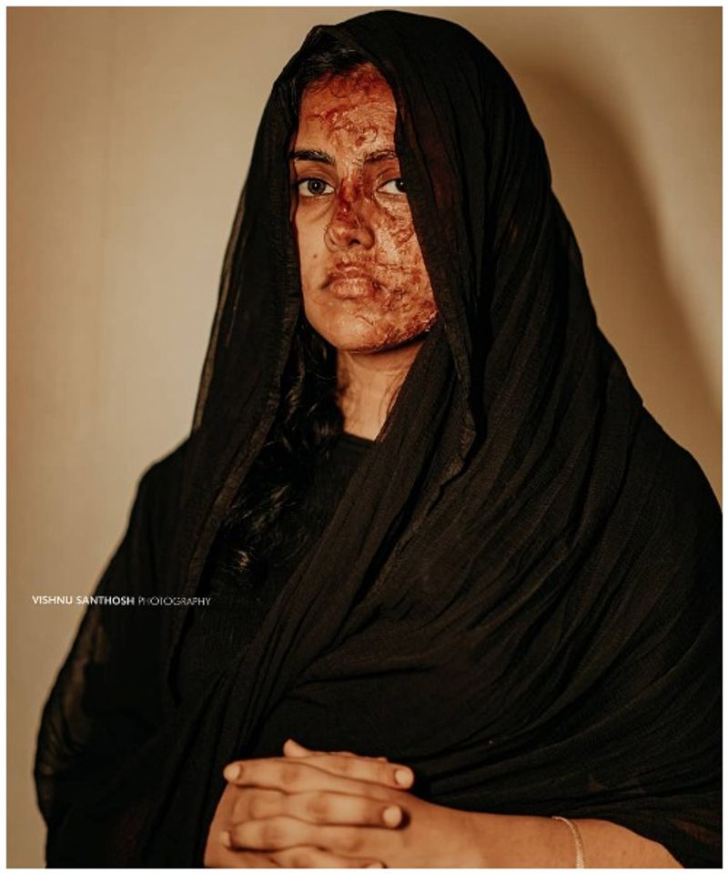 <p><span style="font-size:11px;">മോഡല്: അനു പി അയ്യര്</span></p>
