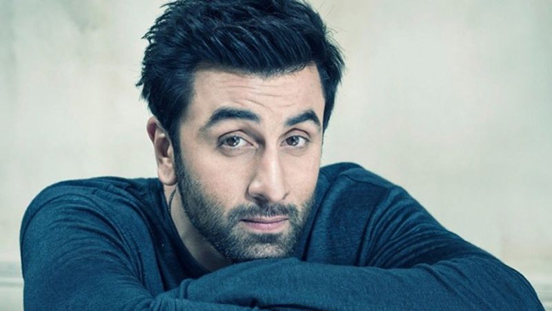 Neetu kapoor confirms that son Ranbir kapoor has tested covid19 positive under home quarantine vcs