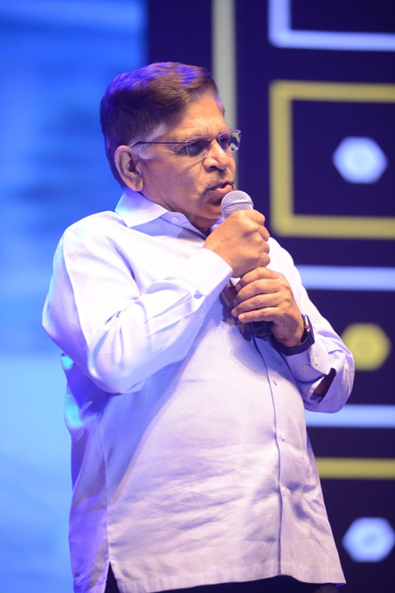అల్లు అరవింద్.