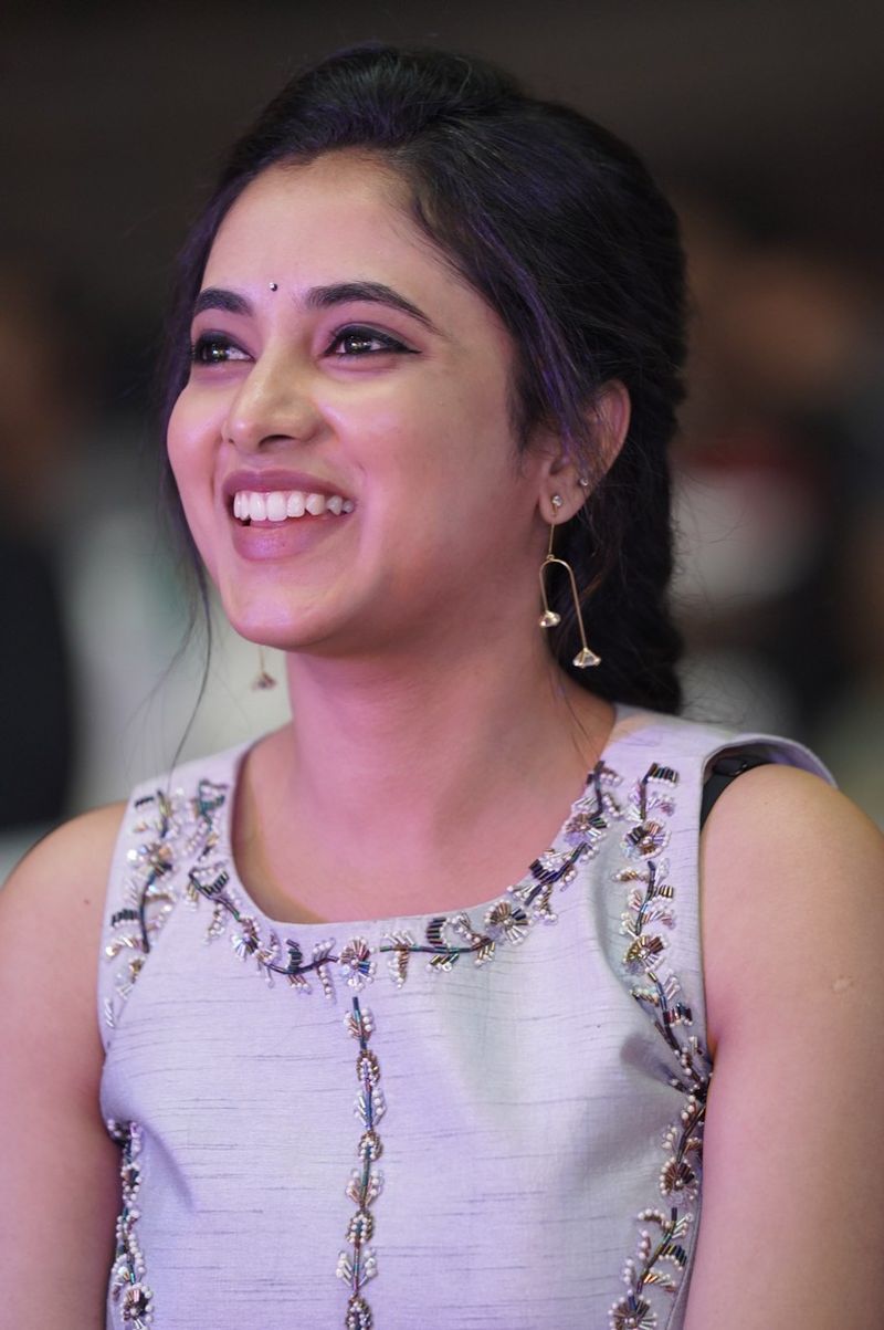 ప్రియాంక అరుల్ మోహన్ గతంలో నాని హీరోగా రూపొందిన `గ్యాంగ్ లీడర్` చిత్రంలో నటించిన విషయం తెలిసిందే.