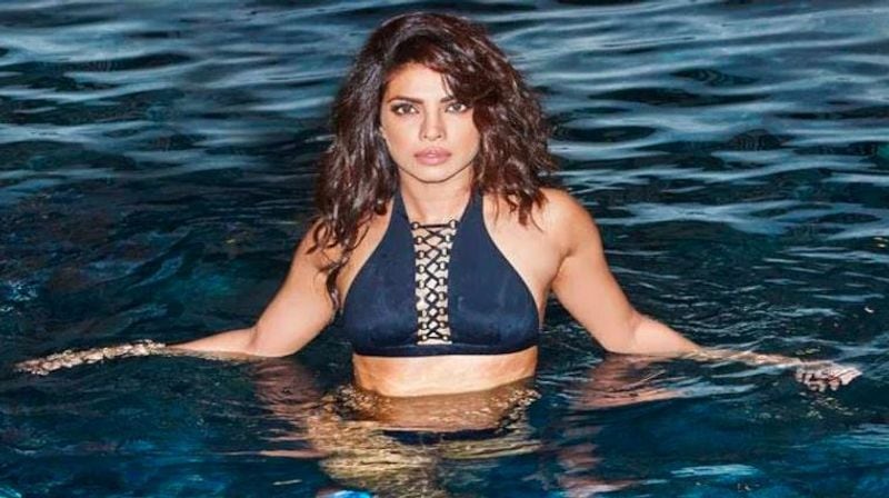ওপেরাকে প্রিয়ঙ্কা জানিয়েছেন, 'যৌন উত্তেজক নাচ করে আমায় প্যান্টি খুলতে বলা হয়েছিল শুটিং সেটে'। পরিচালকের বিরুদ্ধে মুখ না খোলার কষ্ট আজও তাড়িয়ে বেড়ায় প্রিয়ঙ্কাকে।