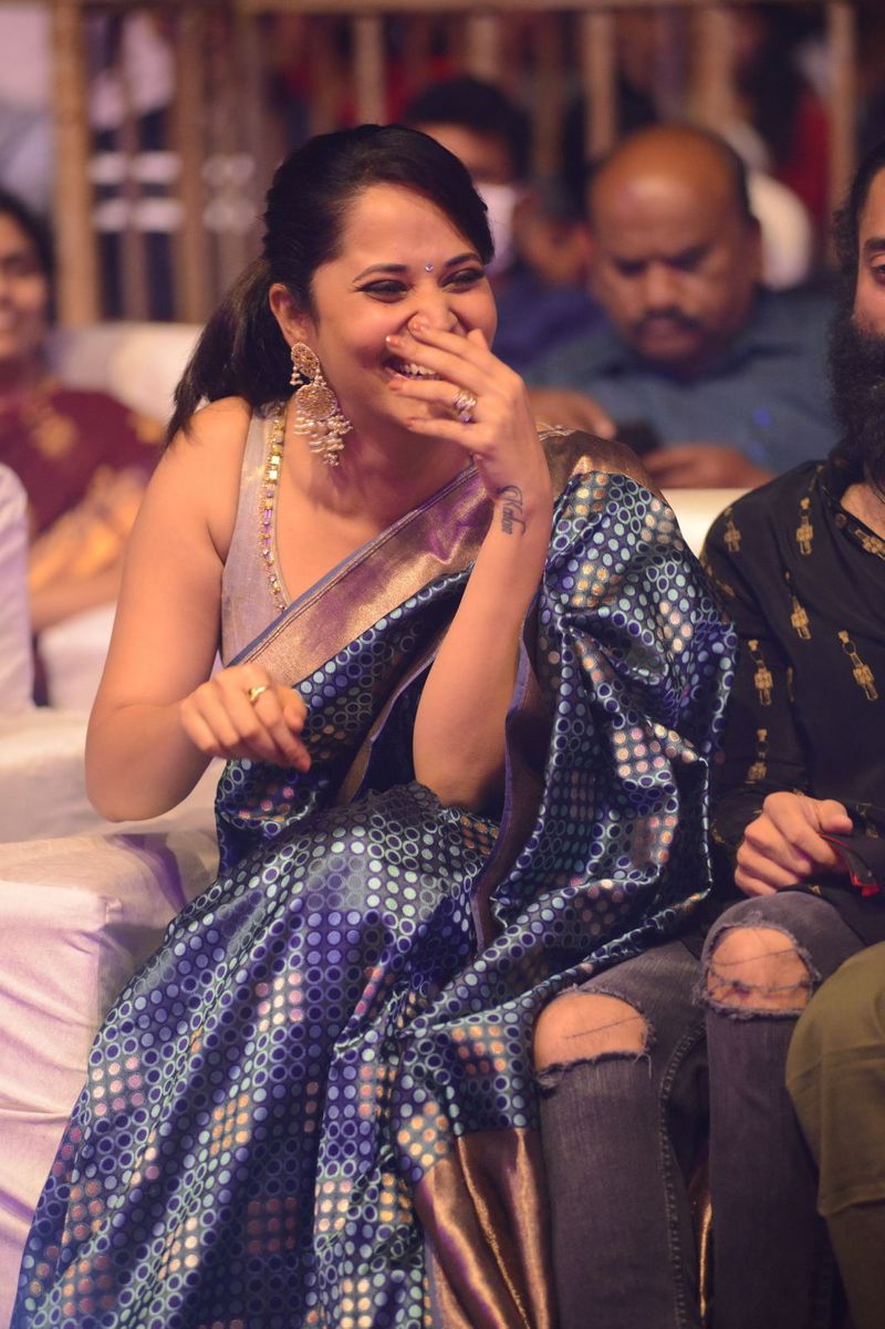 చావు కబురు చల్లగా ప్రీ రిలీజ్ ఈవెంట్ లో అనసూయ
