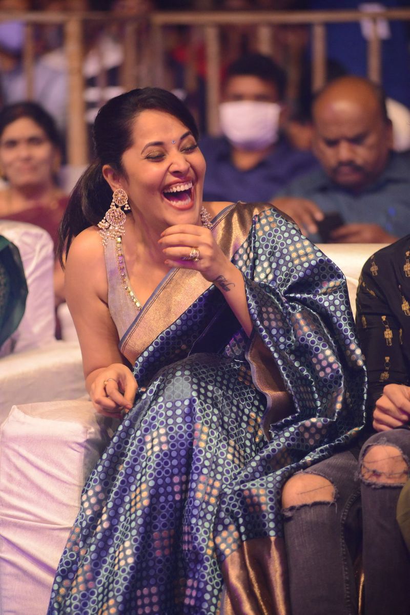 చావు కబురు చల్లగా ప్రీ రిలీజ్ ఈవెంట్ లో అనసూయ