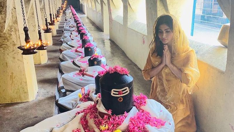 Why Lord shiva is worshipped on Mondays reason here